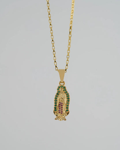 Dije V. Guadalupe Silueta circonias 2 Cms