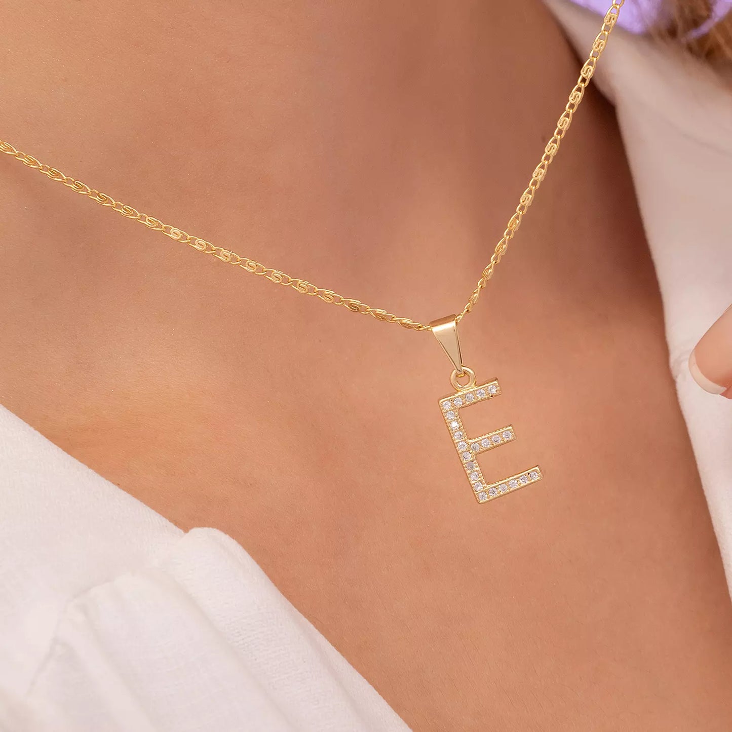 Dije Letras E