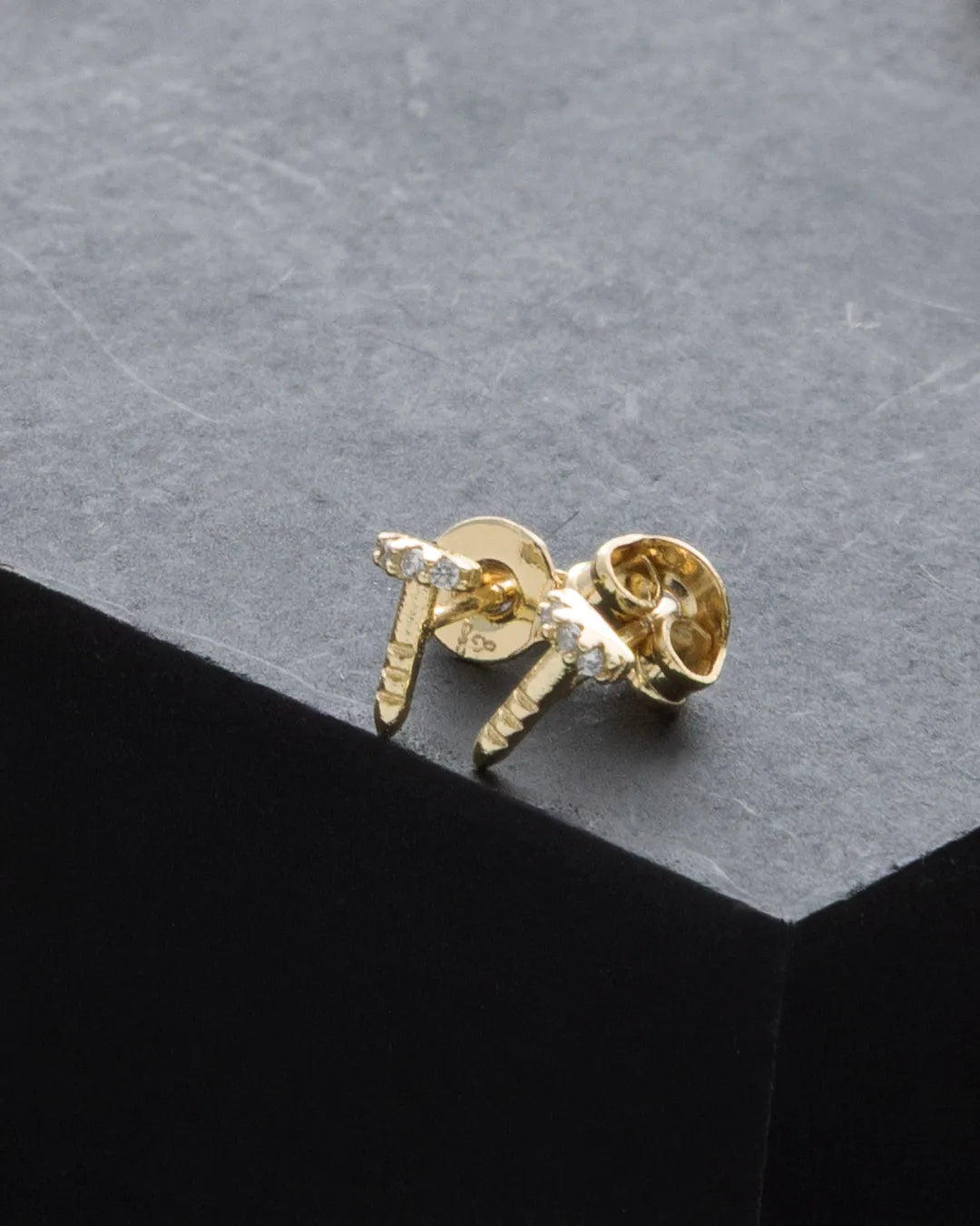 Arete CT Clavo