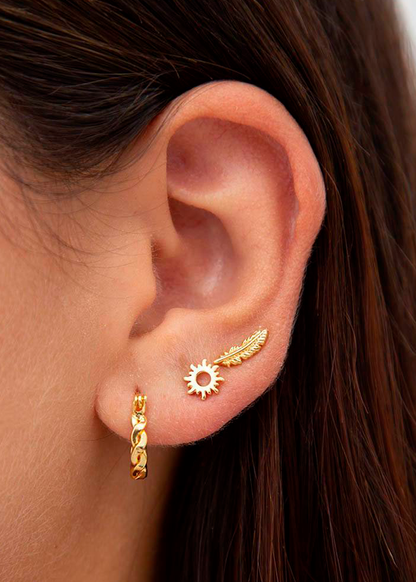Arete Feather